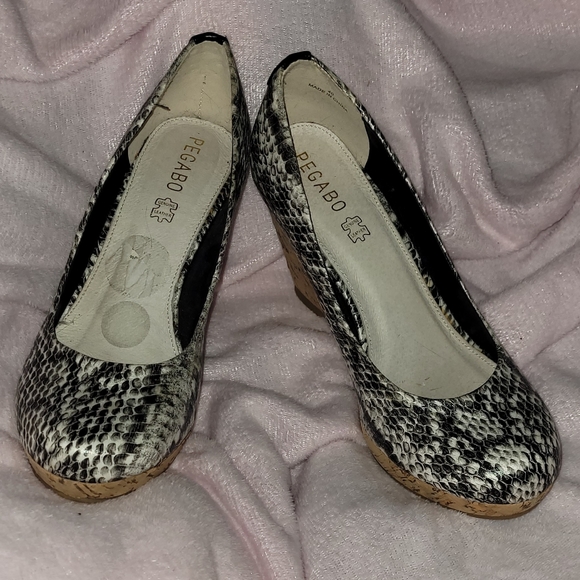 Pegabo Wedges - Picture 5 of 8